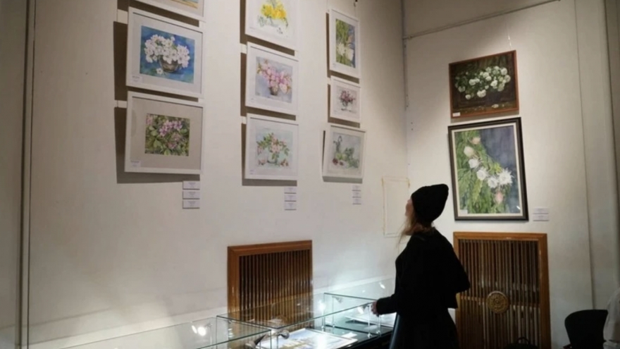 Vietnamese artist joins diplomatic art exhibition in Moscow